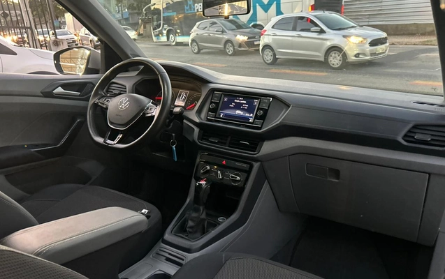 imagem-https://www.socarrao.com.br/sc-vehicle-images-prod/3811641/1789507530114-003_e7e4c0964db8c94cc589ab0fa30aa364.jpeg