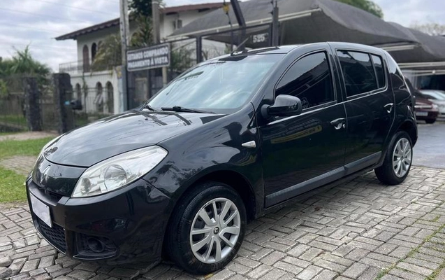 imagem-https://www.socarrao.com.br/sc-vehicle-images-prod/3811709/1789397835664-7677393_13_B_5c92bbe27b.jpeg