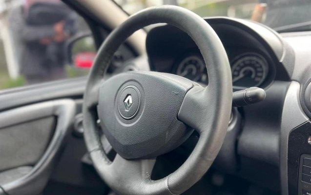 imagem-https://www.socarrao.com.br/sc-vehicle-images-prod/3811709/1789397835684-7677393_4_B_0a6974d7b5.jpeg
