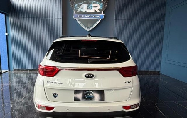 imagem-https://www.socarrao.com.br/sc-vehicle-images-prod/3811730/1789584913592-8471794_5_B_4068b650c2.jpeg