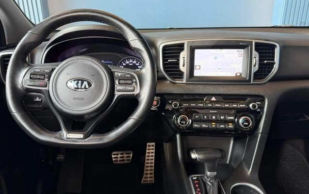 imagem-https://www.socarrao.com.br/sc-vehicle-images-prod/3811730/1789584913599-8471794_11_B_e5e34783e2.jpeg