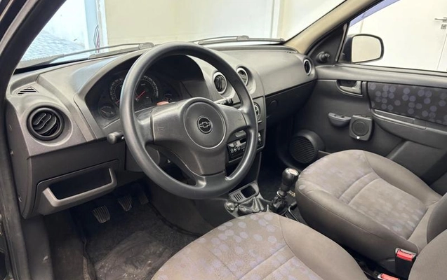 imagem-https://www.socarrao.com.br/sc-vehicle-images-prod/3811745/1789397995806-8414143_14_B_aad6d90705.jpeg