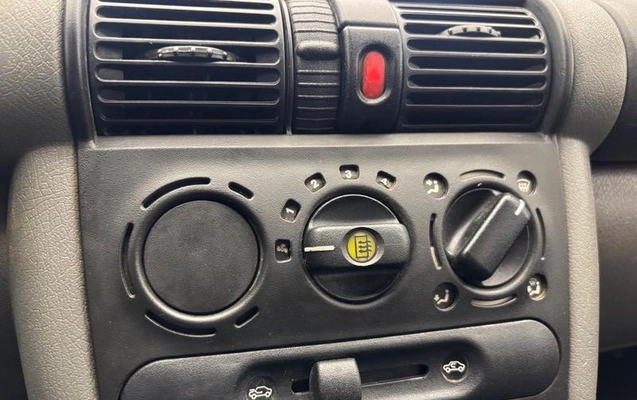 imagem-https://www.socarrao.com.br/sc-vehicle-images-prod/3811788/1789398399299-8377946_20_B_dfc5816656.jpeg