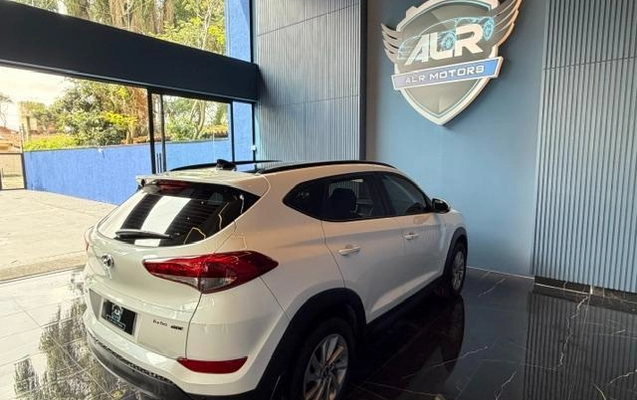 imagem-https://www.socarrao.com.br/sc-vehicle-images-prod/3812162/1790109309914-8471756_6_B_fb0be65bbc.jpeg