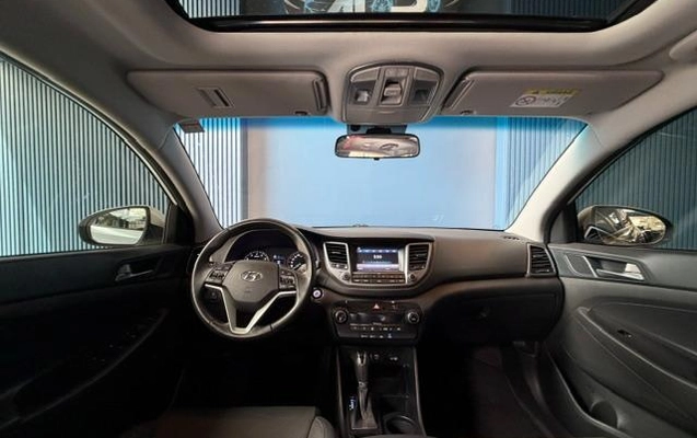 imagem-https://www.socarrao.com.br/sc-vehicle-images-prod/3812162/1790109309919-8471756_9_B_a2c261e207.jpeg