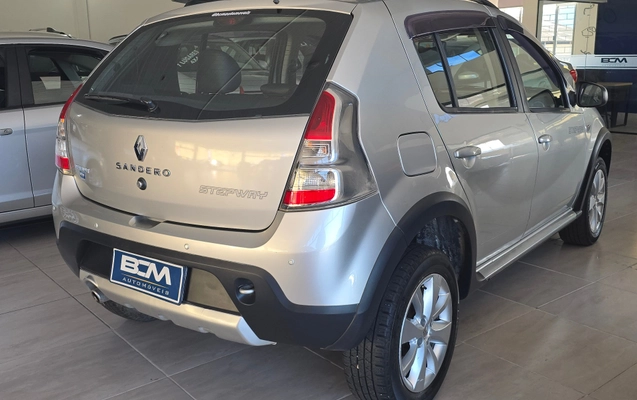 imagem-https://www.socarrao.com.br/sc-vehicle-images-prod/3812394/1789767421708-d7b991ed369148f7b2eacfdb344be769_1789741479703.jpg