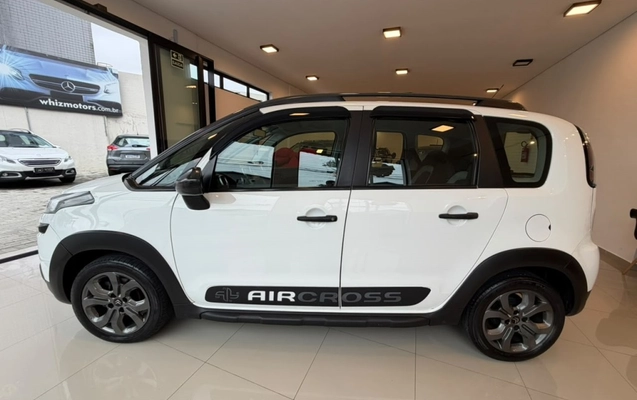 imagem-https://www.socarrao.com.br/sc-vehicle-images-prod/3812465/1789400059382-16_123408.jpg
