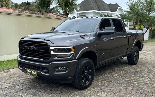 imagem-https://www.socarrao.com.br/sc-vehicle-images-prod/3812969/1789401372208-8c5fe5c1f5714d09856ab2dd9b492a99_1789401336413.jpg