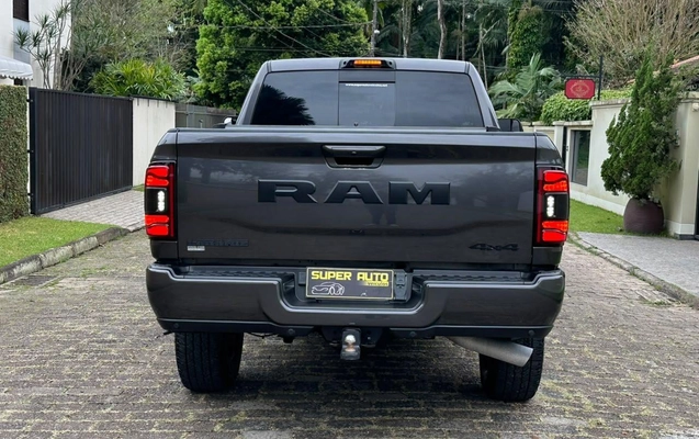 imagem-https://www.socarrao.com.br/sc-vehicle-images-prod/3812969/1789401372214-9cc1b73838624f86ac71eaca399a3858_1789401340818.jpg