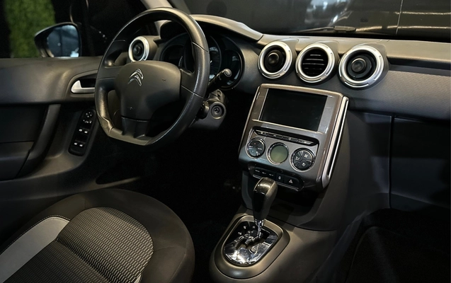 imagem-https://www.socarrao.com.br/sc-vehicle-images-prod/3813111/1789401684411-9_115350.jpg