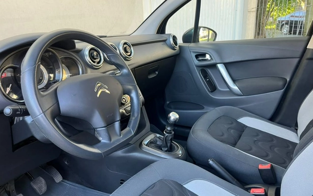 imagem-https://www.socarrao.com.br/sc-vehicle-images-prod/3813113/1789408786326-gb-a7c7386.jpeg