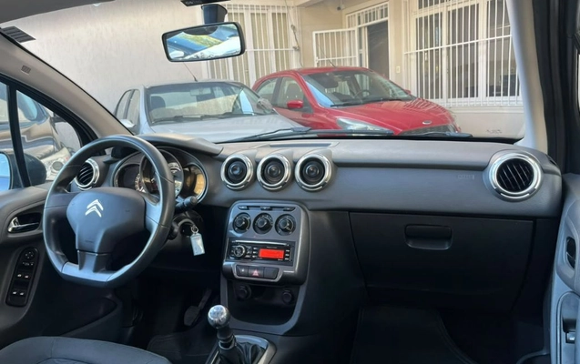 imagem-https://www.socarrao.com.br/sc-vehicle-images-prod/3813113/1789408786333-gb-057a5da.jpeg