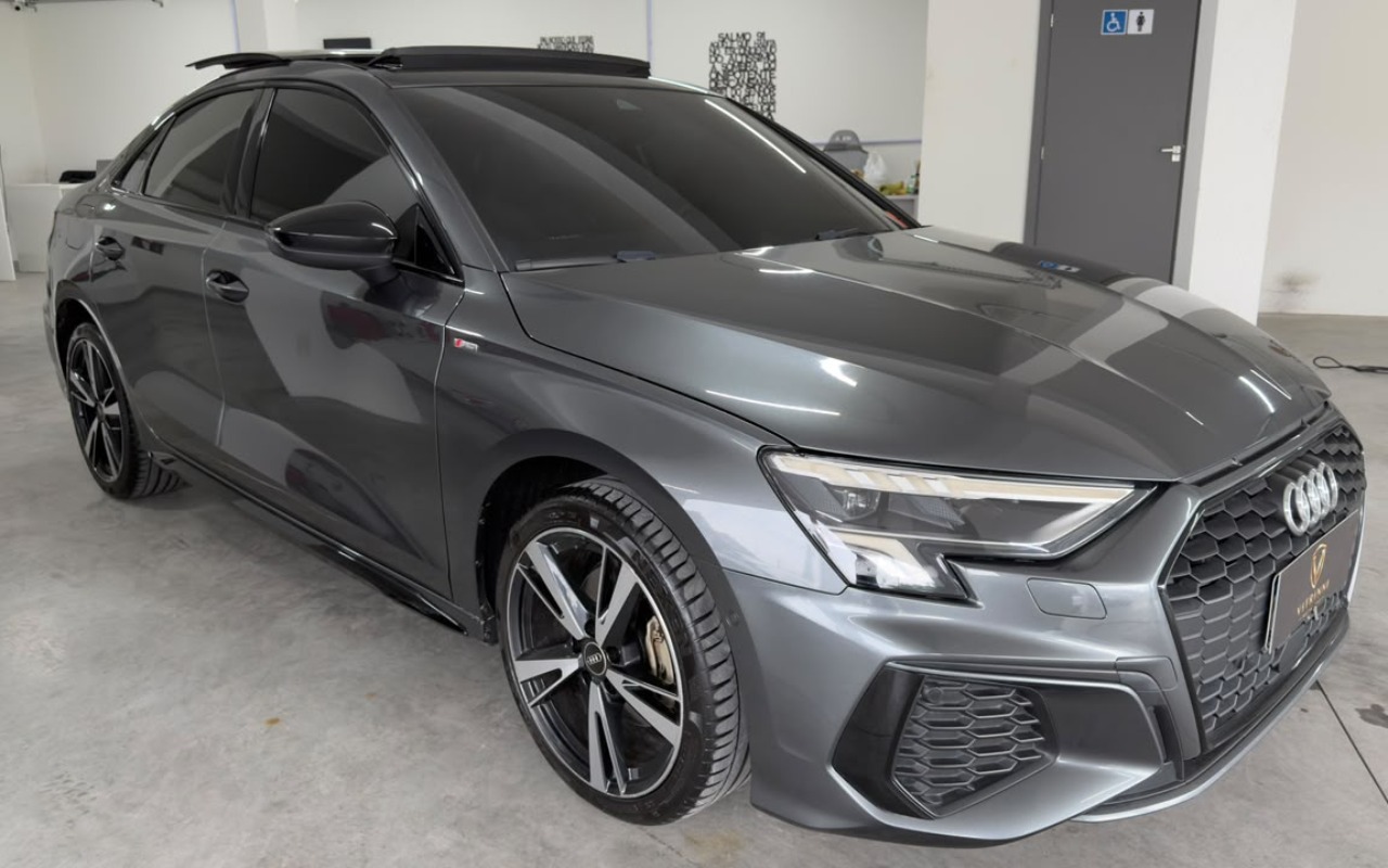 imagem-https://www.socarrao.com.br/sc-vehicle-images-prod/3813190/1789402111584-ZTViMjNiODYtYTg5OS00MmNmLWI2MTUtN2QyZGJjNDkxYjg1LmpwZw.jpg