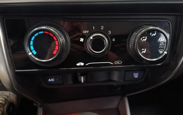 imagem-https://www.socarrao.com.br/sc-vehicle-images-prod/3813276/1789402445164-8422803_2_B_08ad9e5e13.jpeg
