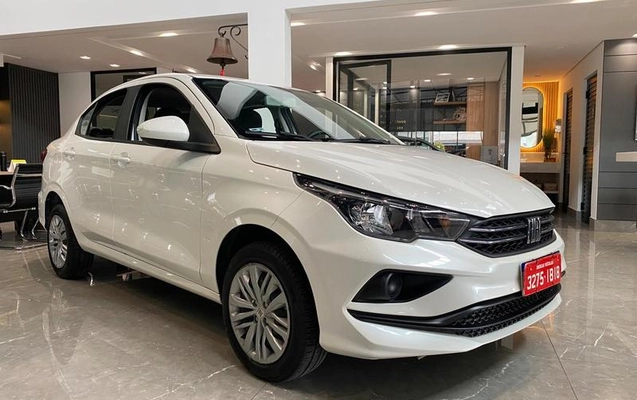 imagem-https://www.socarrao.com.br/sc-vehicle-images-prod/3813403/1789660145257-8382056_21_B_49cdad6dda.jpeg