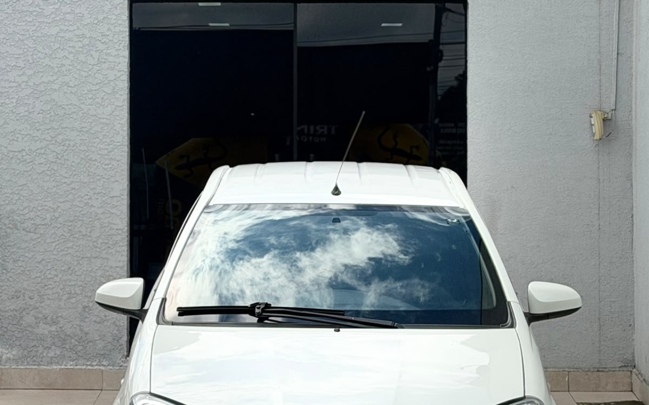 imagem-https://www.socarrao.com.br/sc-vehicle-images-prod/3813668/1789403406375-V2hhdHNBcHAgSW1hZ2UgMjAyNi0wOS0xMSBhdCAxMi4wNy41MiAoMSkuanBlZw.jpeg