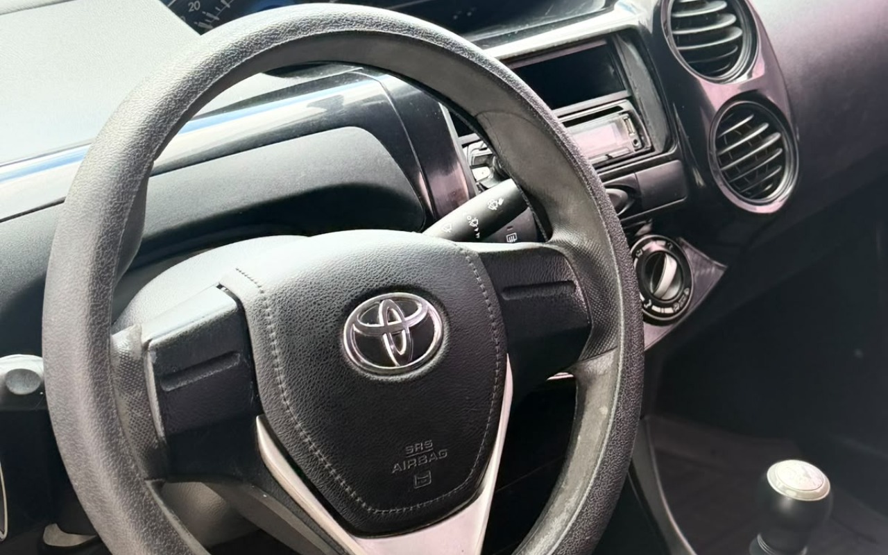 imagem-https://www.socarrao.com.br/sc-vehicle-images-prod/3813668/1789403406848-V2hhdHNBcHAgSW1hZ2UgMjAyNi0wOS0xMSBhdCAxMi4wNy41NC5qcGVn.jpeg