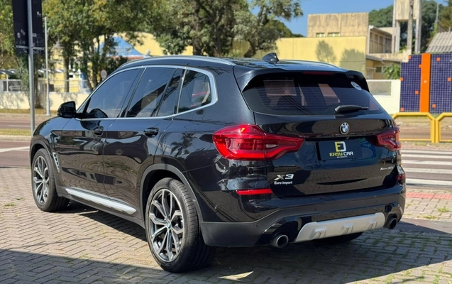 imagem-https://www.socarrao.com.br/sc-vehicle-images-prod/3813830/1789403949003-2_033726.jpg