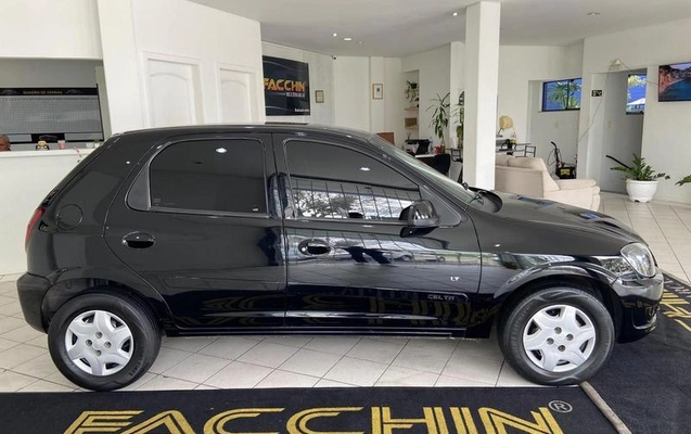 imagem-https://www.socarrao.com.br/sc-vehicle-images-prod/3814144/1789569437654-8474489_10_B_f885dc5e64.jpeg