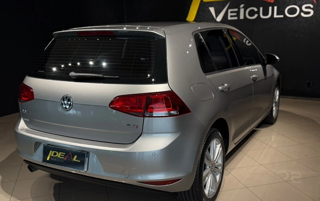 imagem-https://www.socarrao.com.br/sc-vehicle-images-prod/3814513/1789405456995-818c714a9ed64c75a6382fb7c8db7dcf_1789405300921.jpg
