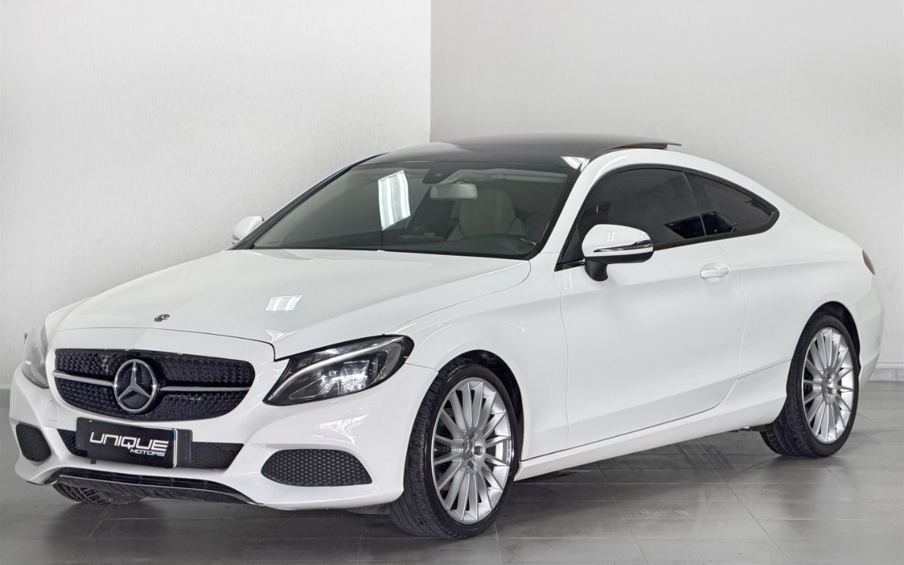 Mercedes-Benz C-180 2018 Branco — foto 1 de 3