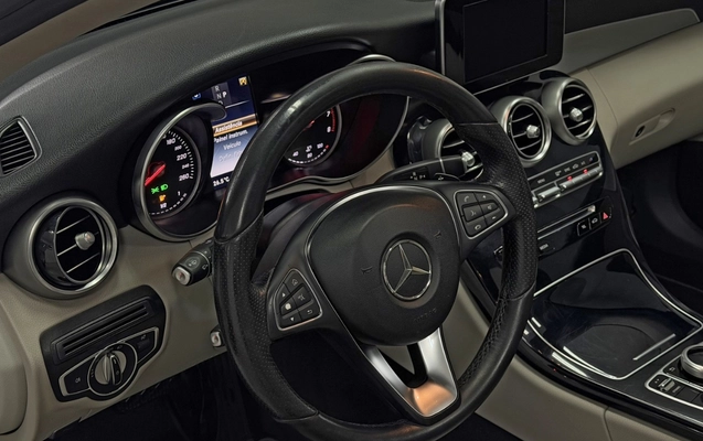 imagem-https://www.socarrao.com.br/sc-vehicle-images-prod/3814516/1789405478512-aW1hZ2UwMDAwOC5qcGc.jpg