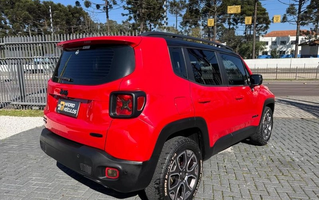 imagem-https://www.socarrao.com.br/sc-vehicle-images-prod/3814771/1789505323529-8221507_5_B_1464306800.jpeg