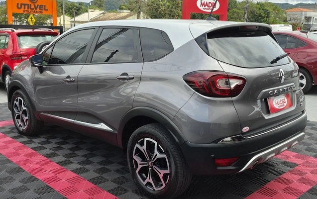 imagem-https://www.socarrao.com.br/sc-vehicle-images-prod/3814780/1789406213542-003_03ea5bdc1f8261a55ad2b15aecc95397.jpg