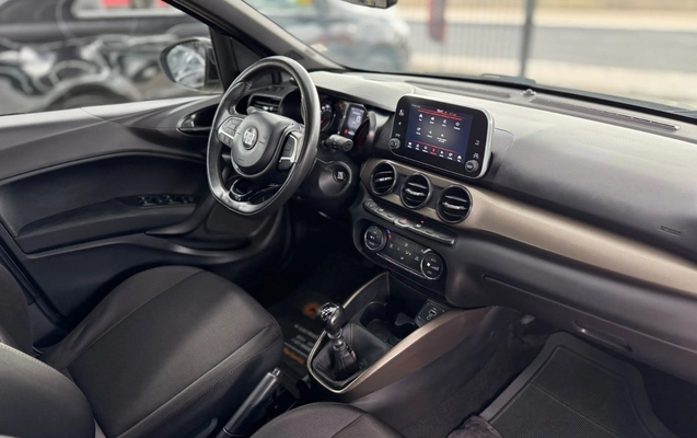 imagem-https://www.socarrao.com.br/sc-vehicle-images-prod/3814889/1789406503751-V2hhdHNBcHAgSW1hZ2UgMjAyNi0wOS0xNCBhdCAxNC4xNi40Mi5qcGVn.jpeg