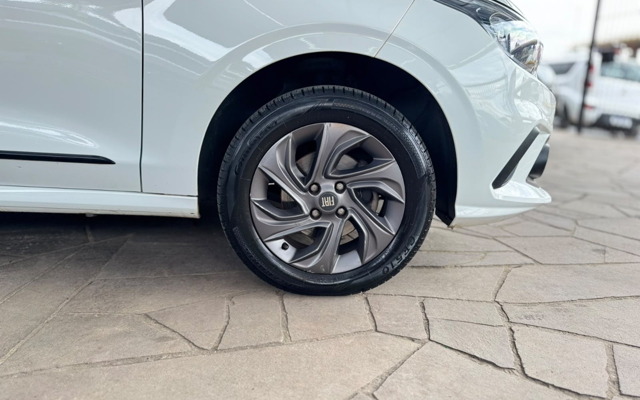 imagem-https://www.socarrao.com.br/sc-vehicle-images-prod/3814889/1789406504154-V2hhdHNBcHAgSW1hZ2UgMjAyNi0wOS0xNCBhdCAxNC4xNi40MS5qcGVn.jpeg