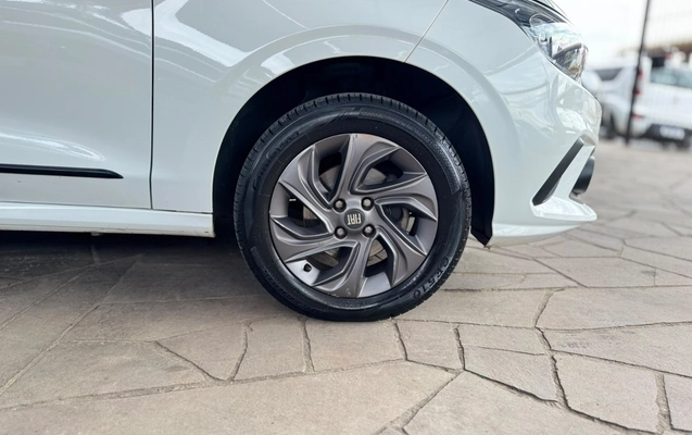 imagem-https://www.socarrao.com.br/sc-vehicle-images-prod/3814889/1789406504154-V2hhdHNBcHAgSW1hZ2UgMjAyNi0wOS0xNCBhdCAxNC4xNi40MS5qcGVn.jpeg