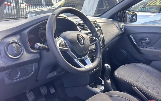 imagem-https://www.socarrao.com.br/sc-vehicle-images-prod/3814907/1789406604774-8375697_8_B_1d89826a4c.jpeg
