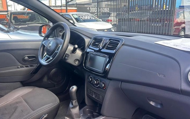 imagem-https://www.socarrao.com.br/sc-vehicle-images-prod/3814907/1789406604776-8375697_9_B_247e012b4f.jpeg