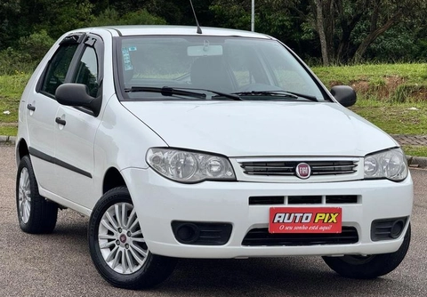 Fiat Palio 2015 Branco — foto 1 de 3