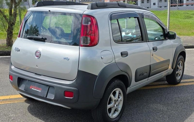 imagem-https://www.socarrao.com.br/sc-vehicle-images-prod/3815055/1789564737917-8474623_6_B_e153149a1b.jpeg