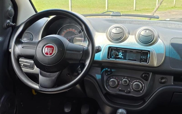 imagem-https://www.socarrao.com.br/sc-vehicle-images-prod/3815055/1789564737927-8474623_12_B_953294e63f.jpeg
