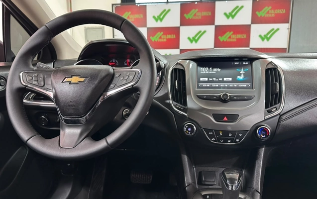 imagem-https://www.socarrao.com.br/sc-vehicle-images-prod/3815220/1789407402084-e685c724-8f67-4cbc-8a32-44f3e75ebf17.jpg