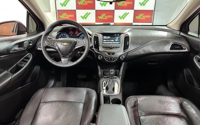 imagem-https://www.socarrao.com.br/sc-vehicle-images-prod/3815220/1789407402086-ed7a2fcb-829a-41ba-8b3c-fb3b95e5d79e.jpg