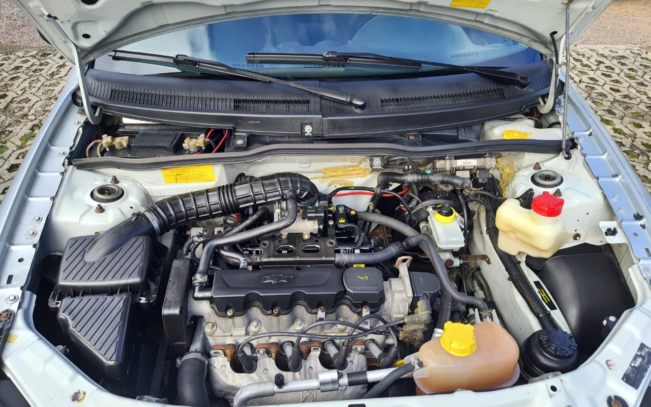 imagem-https://www.socarrao.com.br/sc-vehicle-images-prod/3815228/1789407517445-V2hhdHNBcHAgSW1hZ2UgMjAyNi0wOS0xNCBhdCAwOS4xNS40MiAoMSkuanBlZw.jpeg