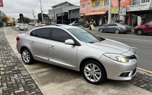 imagem-https://www.socarrao.com.br/sc-vehicle-images-prod/3815232/1789488738015-8474785_4_B_68fd57c7c6.jpeg