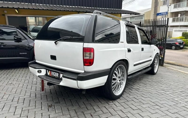 imagem-https://www.socarrao.com.br/sc-vehicle-images-prod/3815269/1789407696180-8472203_8_B_493ed21e0d.jpeg