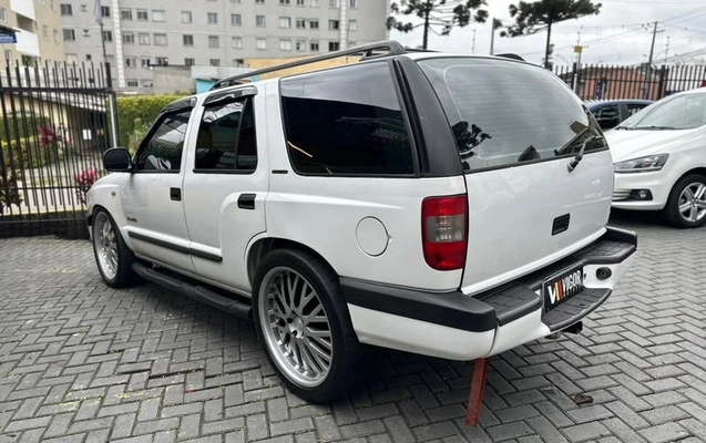 imagem-https://www.socarrao.com.br/sc-vehicle-images-prod/3815269/1789407696184-8472203_10_B_fb93ba36ff.jpeg