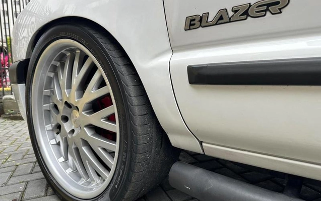 imagem-https://www.socarrao.com.br/sc-vehicle-images-prod/3815269/1789407696185-8472203_3_B_af1519c892.jpeg