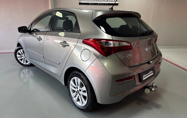 imagem-https://www.socarrao.com.br/sc-vehicle-images-prod/3815546/1789408365792-e1fd656c-b6a4-40b0-a2bc-6cd2226d8f3d.jpg
