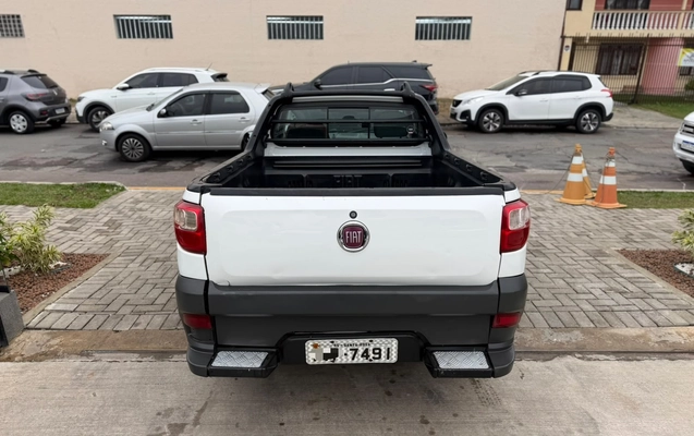 imagem-https://www.socarrao.com.br/sc-vehicle-images-prod/3815581/1789408493980-7c0a3488-fec7-454b-b723-963082b462b2.jpg