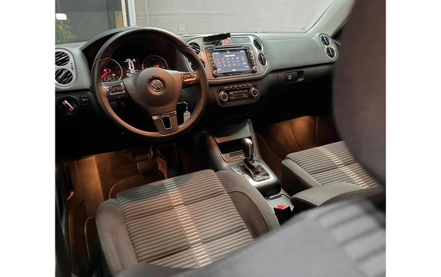 imagem-https://www.socarrao.com.br/sc-vehicle-images-prod/3815589/1789408500814-14_062358.jpg