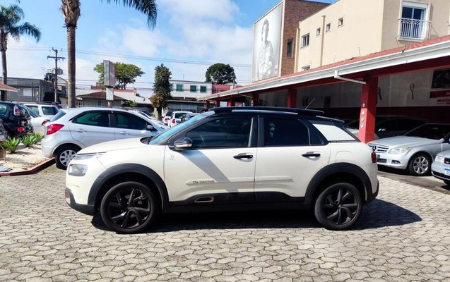 imagem-https://www.socarrao.com.br/sc-vehicle-images-prod/3815623/1789481469098-8473392_19_B_7368e0f716.jpeg