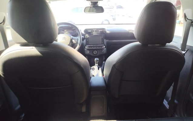 imagem-https://www.socarrao.com.br/sc-vehicle-images-prod/3815623/1789481469111-8473392_1_B_5c1eb27444.jpeg
