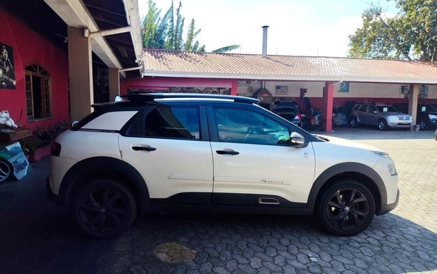 imagem-https://www.socarrao.com.br/sc-vehicle-images-prod/3815623/1789481469125-8473392_14_B_a2cf2d0a2d.jpeg