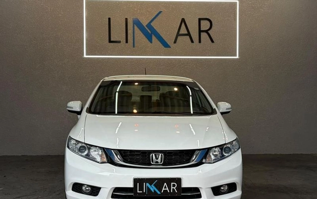 imagem-https://www.socarrao.com.br/sc-vehicle-images-prod/3815628/1789486296540-8472930_11_B_98368c96a1.jpeg